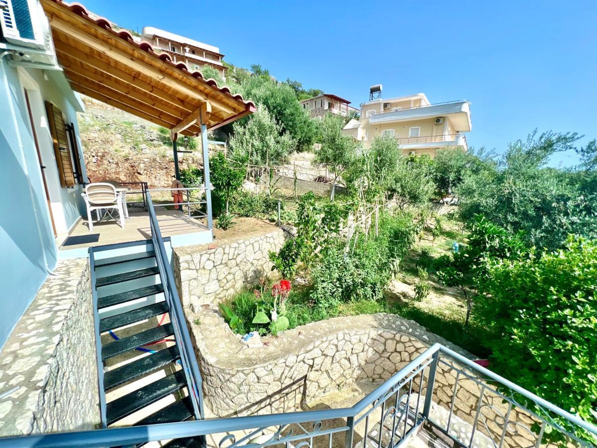 Coral Guesthouse Sarandë Buitenkant foto