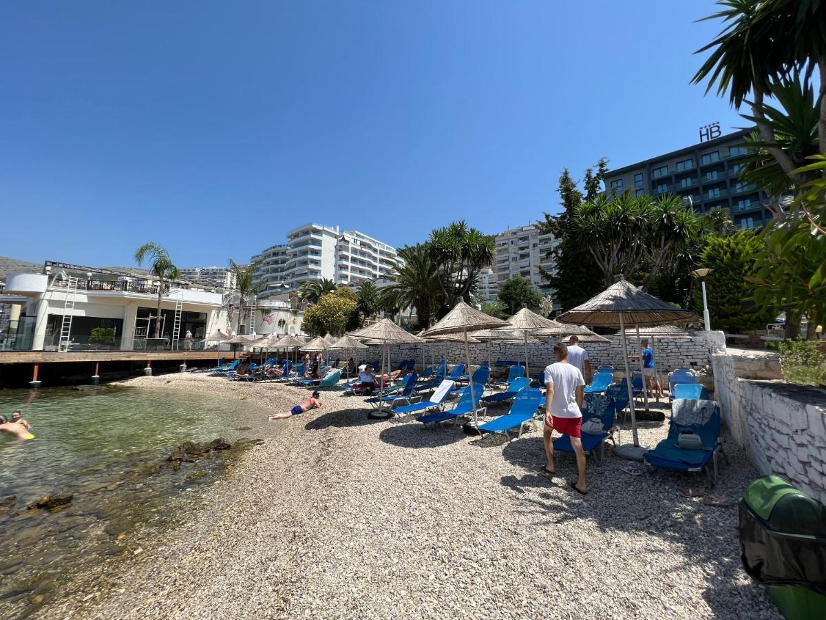 Coral Guesthouse Sarandë Buitenkant foto