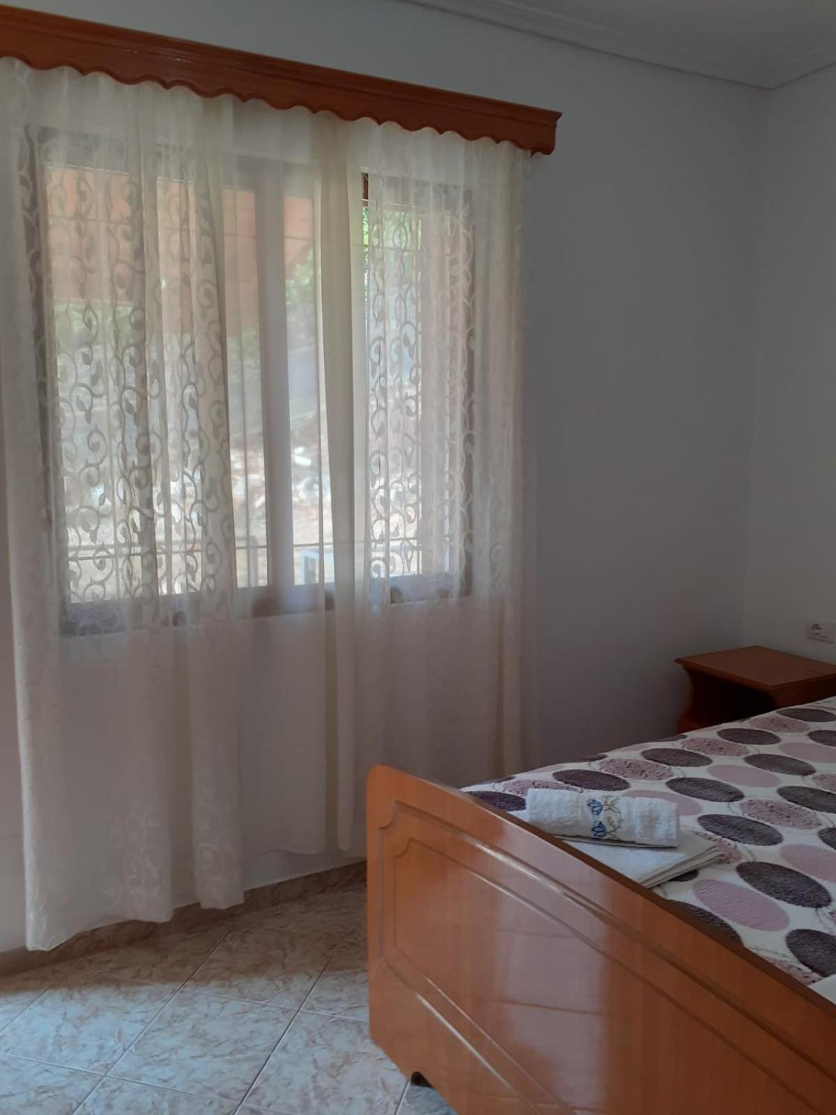 Coral Guesthouse Sarandë Buitenkant foto